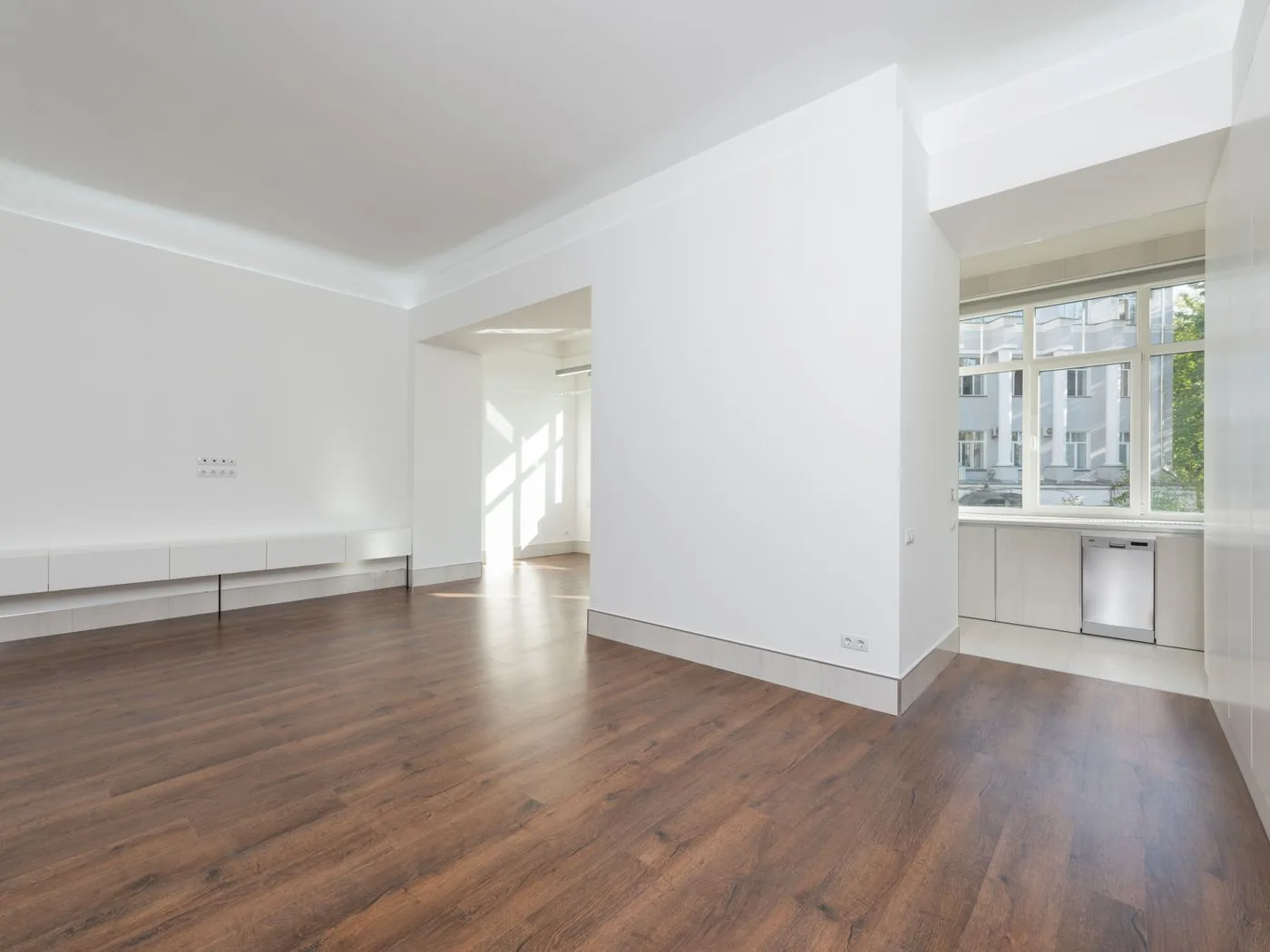 Move In / Move Out Cleaning in a Vancouver home