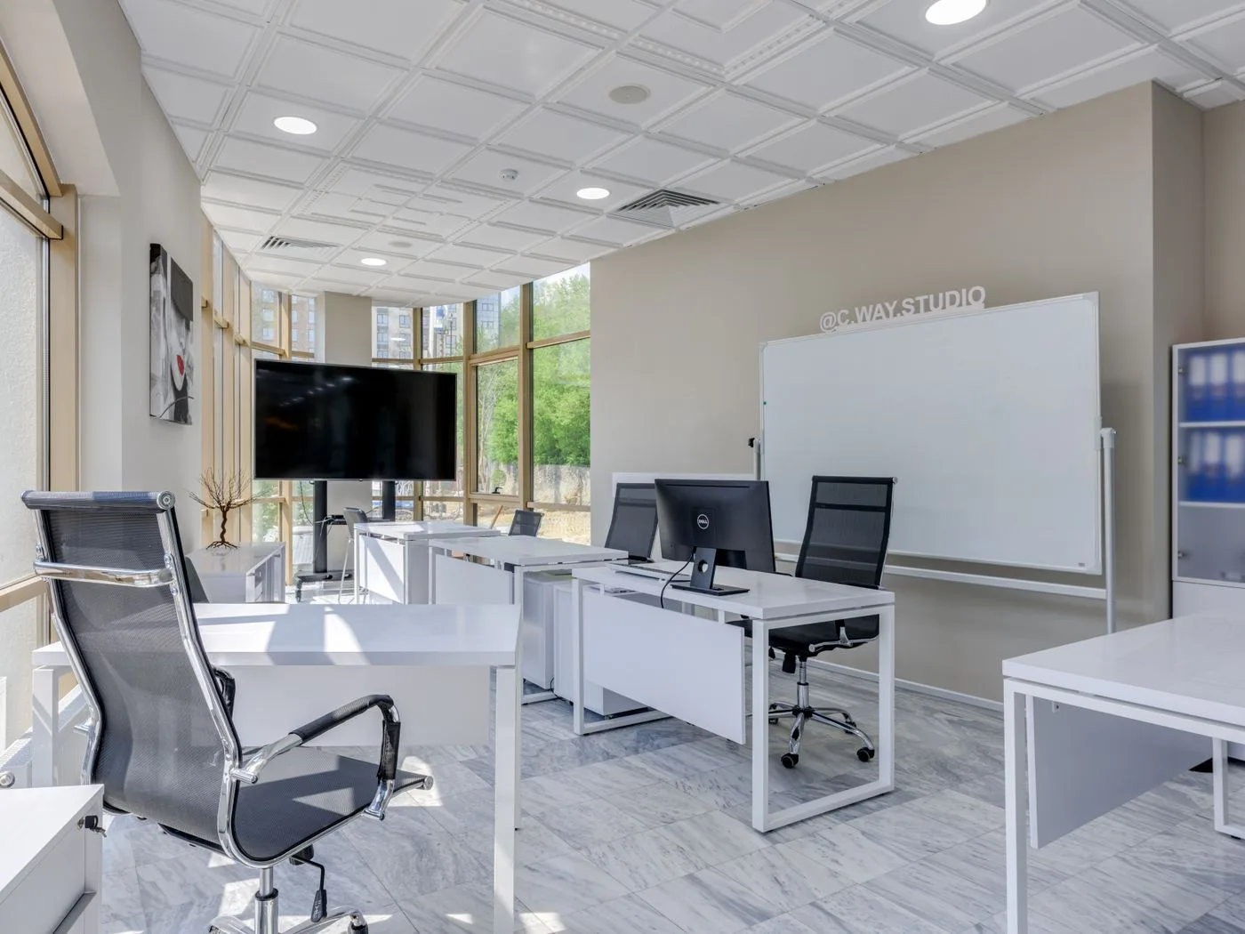 Office & Commercial Cleaning in a Vancouver home